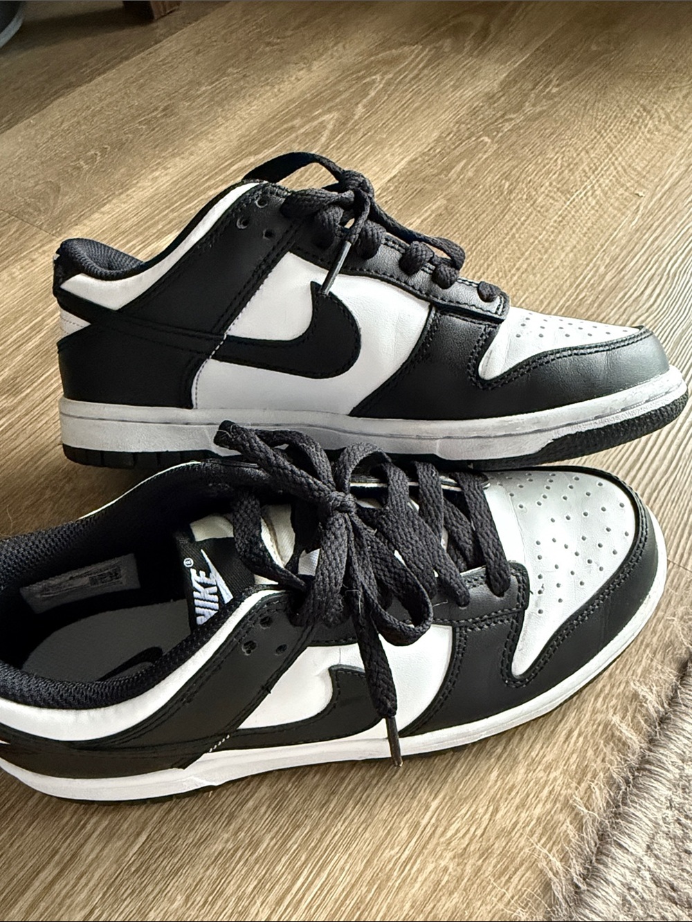 Nike Kids Black and White Low-Top Sneakers